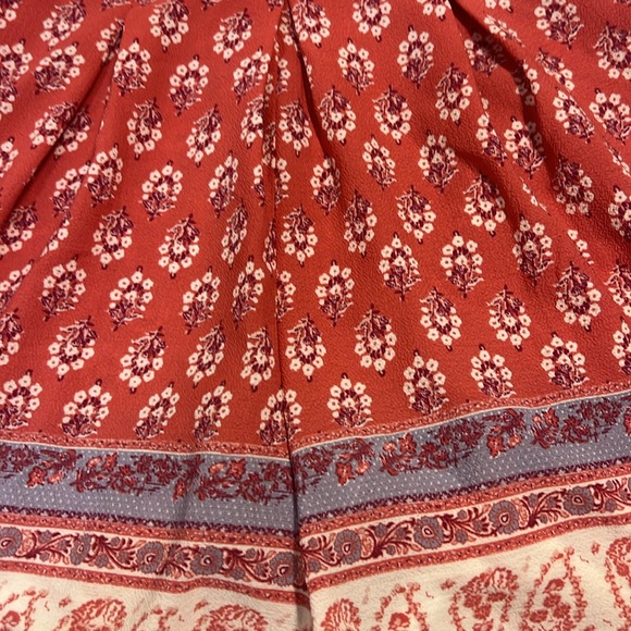 Patterned romper - Picture 2 of 3